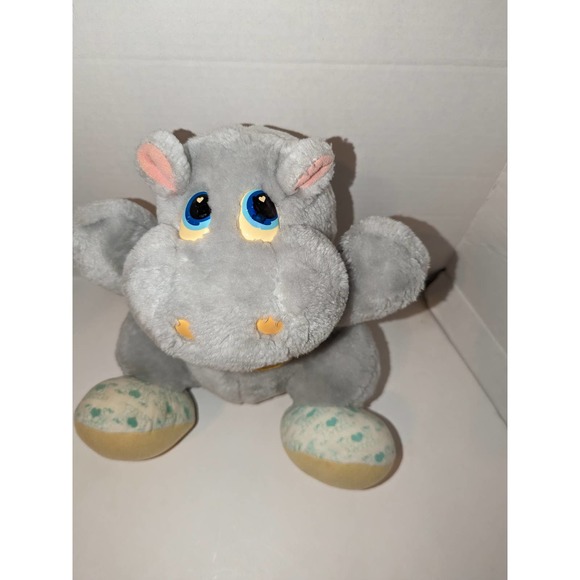 Vintage 1983 Tonka Zoo Babies 12" Grey Hippo Plush Toy Bib Hippopotamus - Picture 2 of 8